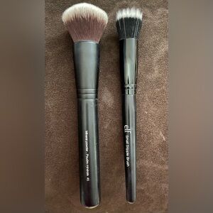 Makeup brush duo